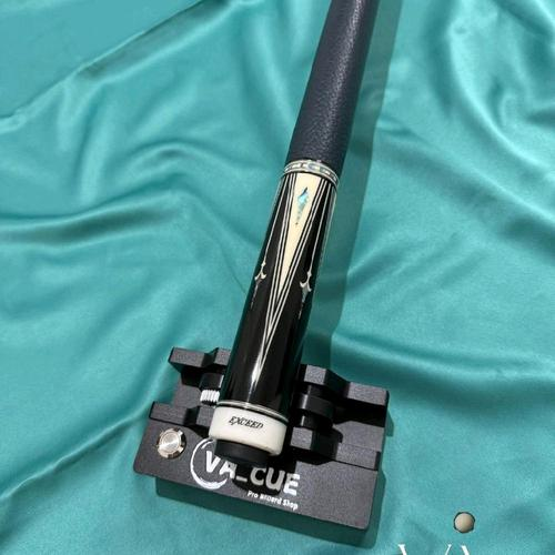 BUTT EXCEED 101 WITH SERIAL NUMBER