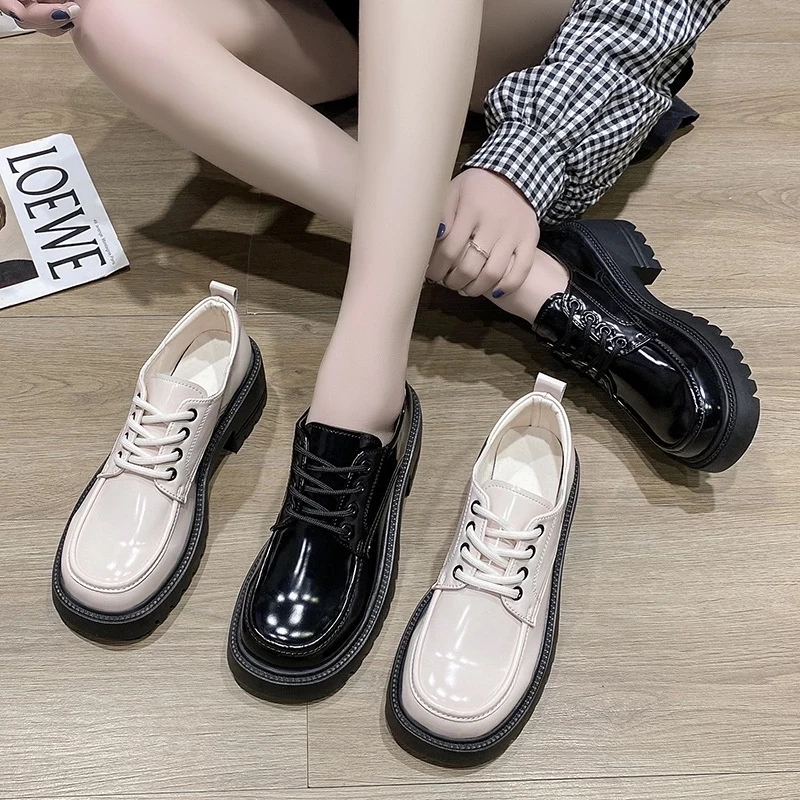 Sepatu Docmart / Sepatu Loafers Wanita / Sepatu Wanita Mary Janes Import Premium Quality DF-604