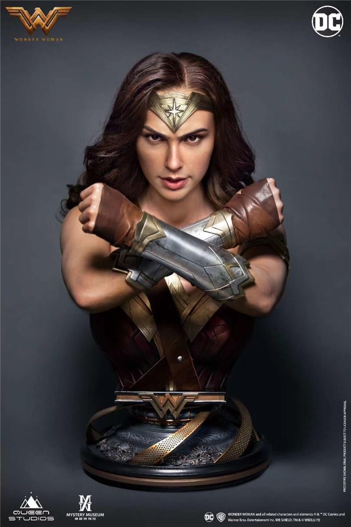 Queen Studios Wonder Woman Life size Bust 1/1 FIGURE STATUE
