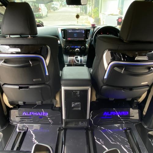 Table & Footrest / Meja Toyota Alphard Agh30 2018-2023 - BEIGE